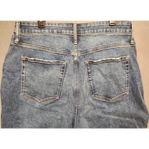 J. Crew Curvy Classic Straight Jeans Womens‎ Size 34-(Fits 36x28) Ankle Crop - Picture 6 of 7